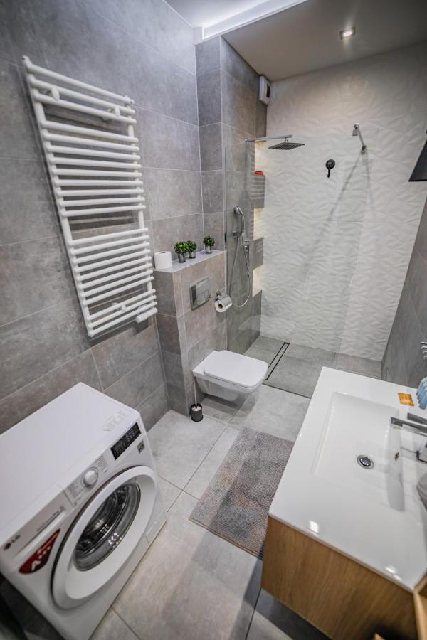 Nullo 3-Bedroom Apartment Krakkó Kültér fotó